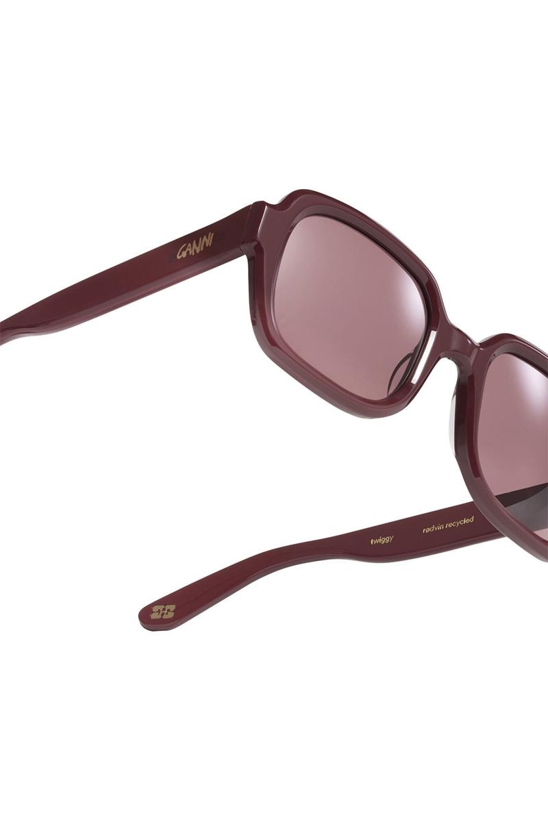 Ganni ACE & TATE TWIGGY Sonnenbrille Bordeaux | 839-HFBRDN